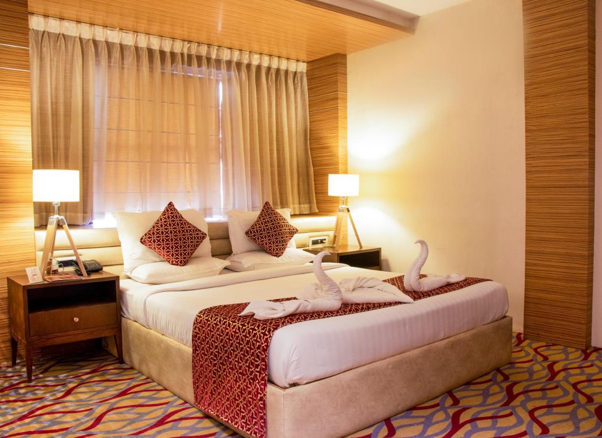 Hotel Landmark Rewa Ngoại thất bức ảnh